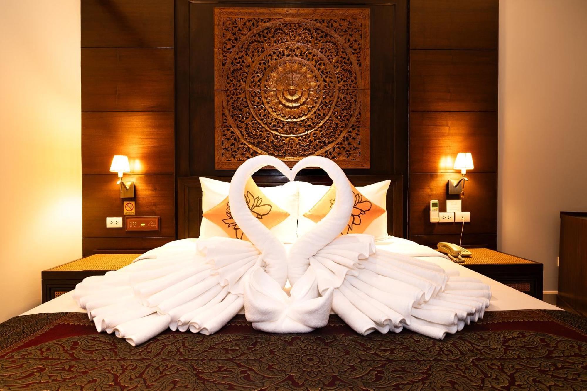 Baan Sukhumvit Soi 18 Hotel Bangkok Buitenkant foto