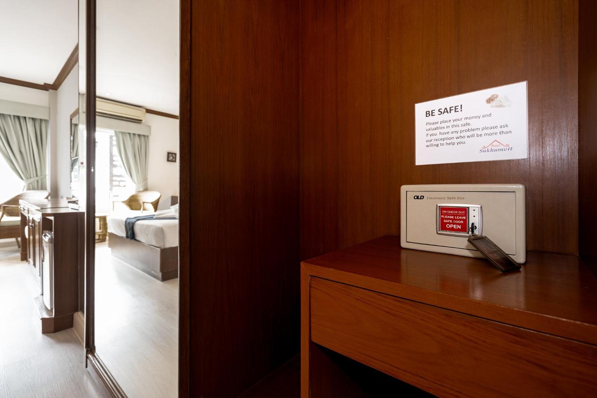 Baan Sukhumvit Soi 18 Hotel Bangkok Kamer foto